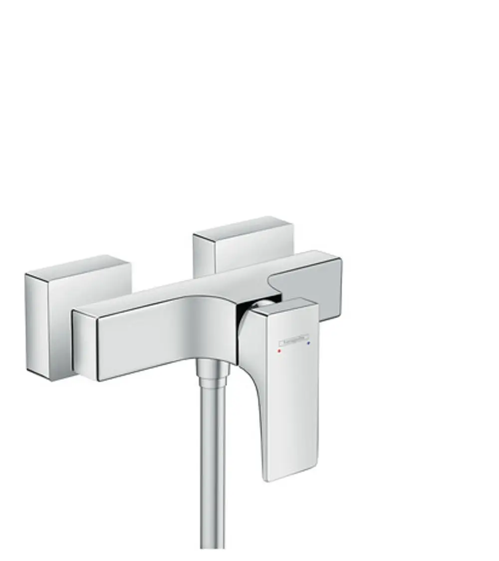 Chromfarbener Einhebel-Brausemischer von Hansgrohe, Aufputzmontage, mit einem Hebelgriff zur Regulierung von Wassertemperatur und -fluss.